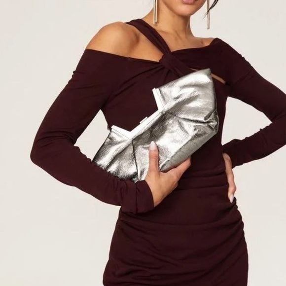 Frame MAISON ETNAD Norah Metallic Clutch, made in Spain Silver, Retail $680 - Picture 1 of 9
